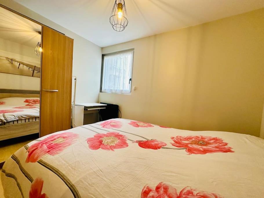 Fonctionnel - 2 Chambres - Bien Situe A 300M De La Plage - Parking Prive De Juin A Sept カネ エクステリア 写真