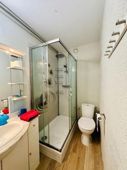 Fonctionnel - 2 Chambres - Bien Situe A 300M De La Plage - Parking Prive De Juin A Sept カネ エクステリア 写真